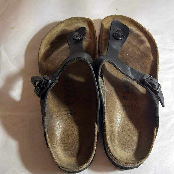 Used Birkenstock Black Leather flip flop Sandals women’s 41 standard - Picture 5 of 7